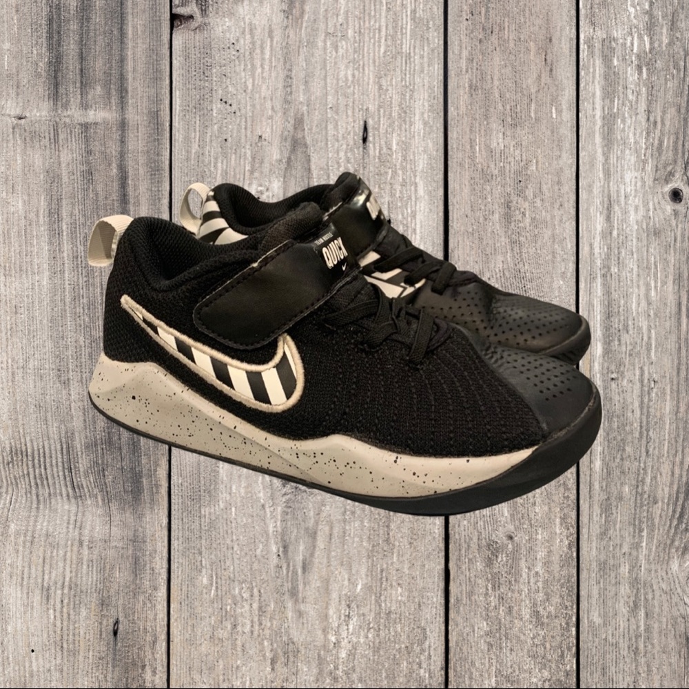 SOLD‼️ Nike Kids' Grade School Team Hustle Quick 2 Sport Shoes, Boys', Black